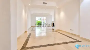 3 bedroom Apartment for Sale in Nagüeles-26866
