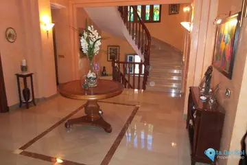 5 bedroom House for Sale in Alhaurín de la Torre-26980