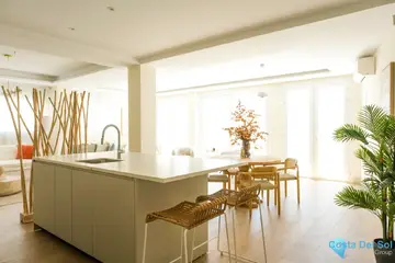 3 bedroom Apartment for Sale in Málaga-27087