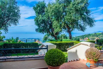 5 bedroom House for Sale in La Mairena-27254