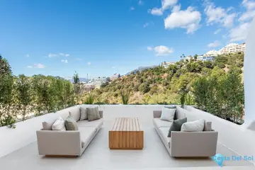 3 bedroom House for Sale in Altos de los Monteros-27360