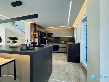 3 bedroom House for Sale in Marbella-27480