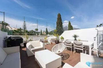 4 bedroom House for Sale in Nueva Andalucía-27481