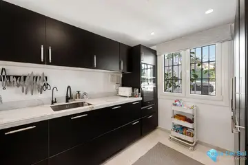 4 bedroom House for Sale in Nueva Andalucía-27492