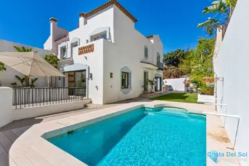 4 bedroom House for Sale in Marbella-27516