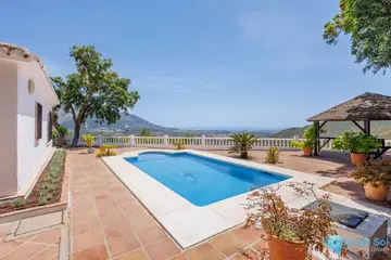 6 bedroom House for Sale in Coín-27560