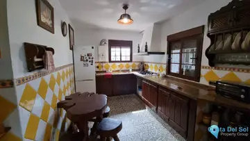 3 bedroom House for Sale in Casares-27695