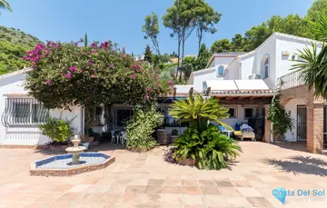 5 bedroom House for Sale in Mijas