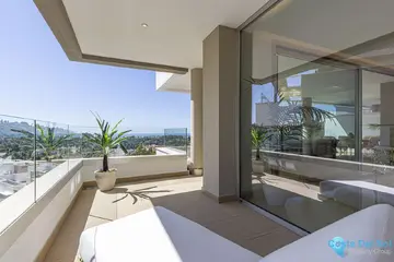 3 bedroom Apartment for Sale in Benahavís-28078