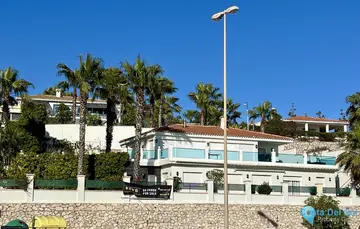 5 bedroom House for Sale in El Chaparral-28176