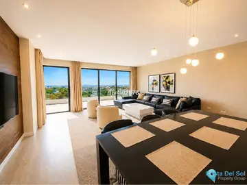 3 bedroom Apartment for Sale in La Quinta-28201