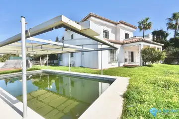 5 bedroom House for Sale in La Cala de Mijas