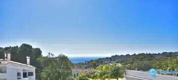 5 bedroom House for Sale in La Cala de Mijas-28273