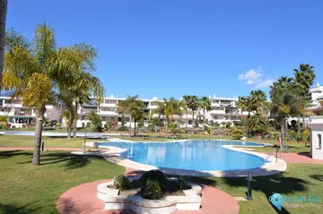 2 bedroom Apartment for Sale in Nueva Andalucía-15418