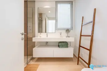 4 bedroom Apartment for Sale in Benahavís-28371