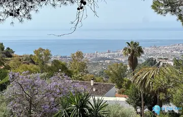 2746m2 Plot for Sale in Mijas-28408