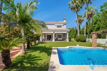 3 bedroom House for Sale in Estepona-28725
