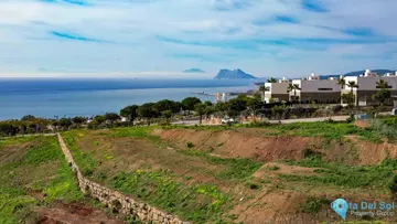 1067m2 Plot for Sale in Sotogrande-82730