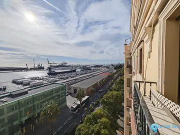 4 bedroom Apartment for Sale in Málaga Centro-29156