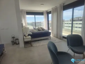 4 bedroom Apartment for Sale in Los Alamos-29412