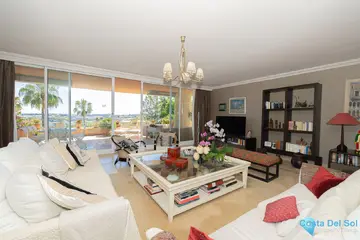 3 bedroom Apartment for Sale in Nueva Andalucía-29474