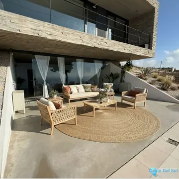 4 bedroom House for Sale in Benalmadena