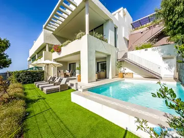 3 bedroom House for Sale in Marbella-29935