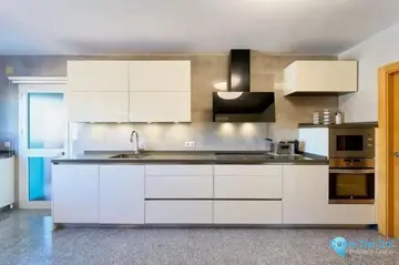 5 bedroom House for Sale in Málaga-30051