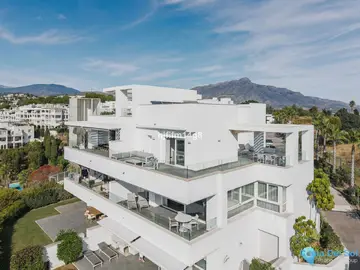 3 bedroom Apartment for Sale in La Quinta-30072
