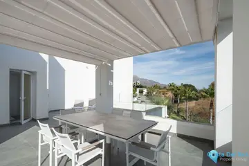 3 bedroom Apartment for Sale in La Quinta-30074