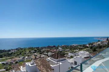 3 bedroom Apartment for Sale in Benalmadena-30103