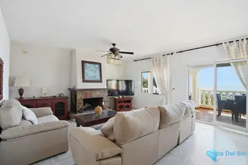 6 bedroom House for Sale in Benalmadena-30356