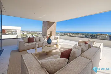 3 - 5 bedroom Apartment for Sale in New Golden Mile