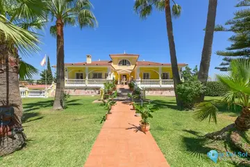 9 bedroom House for Sale in Alhaurín de la Torre-30566