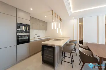 3 bedroom Apartment for Sale in New Golden Mile-30696