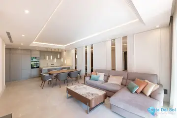 3 bedroom Apartment for Sale in New Golden Mile-30699