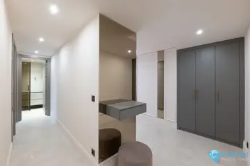 3 bedroom Apartment for Sale in New Golden Mile-30702
