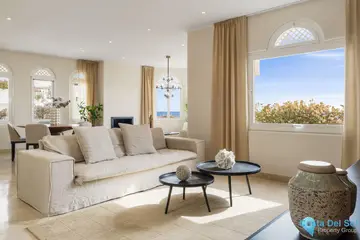 3 bedroom Apartment for Sale in The Golden Mile-31012
