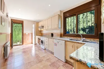 5 bedroom House for Sale in Atalaya-31090