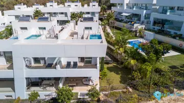 4 bedroom House for Sale in Río Real-31316