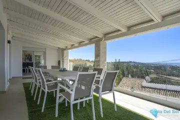 5 bedroom House for Sale in La Cala de Mijas-31328