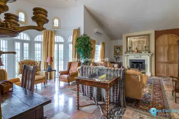 6 bedroom House for Sale in Estepona-31510