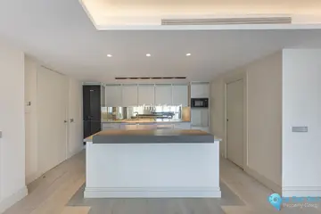 2 bedroom Apartment for Sale in Marbella-31676