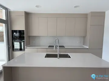 4 bedroom Apartment for Sale in Marbella-31711