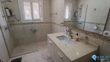 3 bedroom House for Sale in Estepona-31963