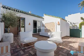 3 bedroom House for Sale in La Colina-32049