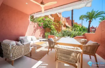 3 bedroom House for Sale in Nueva Andalucía