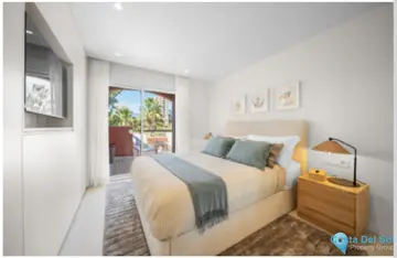 3 bedroom House for Sale in Nueva Andalucía-32076