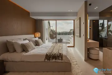 4 bedroom House for Sale in Nueva Andalucía-32101