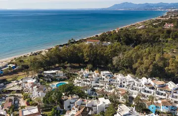 4 bedroom Apartment for Sale in Elviria-32102
